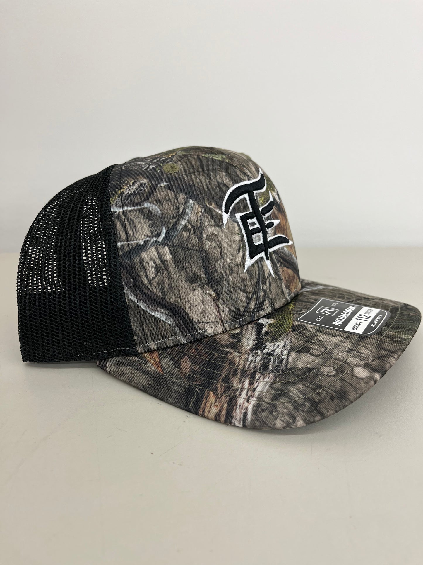 TE Mossy Oak Trucker Hat